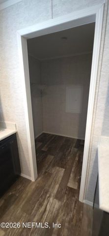 9737 CLINTON Avenue, Glen St. Mary, FL 32040