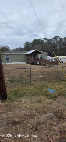 9737 CLINTON Avenue, Glen St. Mary, FL 32040