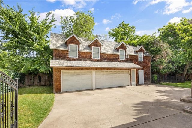 4720 Collinwood Avenue, Fort Worth, TX 76107