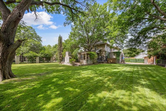 4720 Collinwood Avenue, Fort Worth, TX 76107
