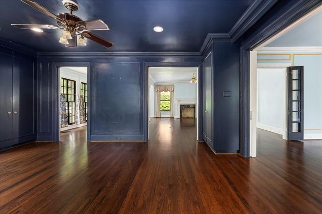 4720 Collinwood Avenue, Fort Worth, TX 76107