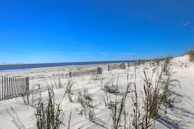 663 William Hilton Pkwy Apt 2123, Hilton Head Island, SC 29928