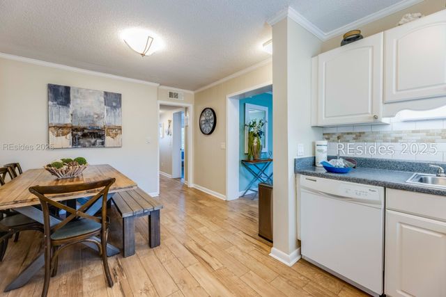 663 William Hilton Pkwy Apt 2123, Hilton Head Island, SC 29928