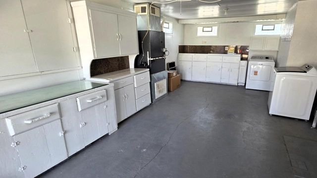 1715 Rawson AVENUE, South Milwaukee, WI 53172
