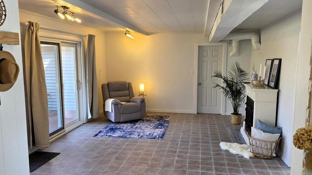 1715 Rawson AVENUE, South Milwaukee, WI 53172