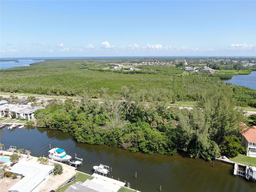 10005 W MANATEE AVENUE W, BRADENTON, FL 34209 — photo 3