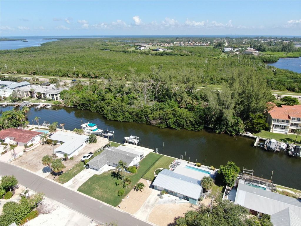10005 W MANATEE AVENUE W, BRADENTON, FL 34209 — photo 5