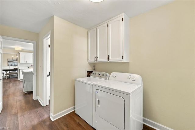 957 Edwin DR, Virginia Beach, VA 23464