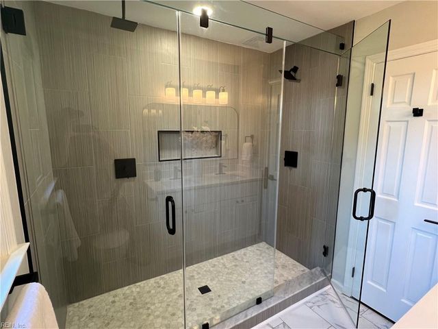 957 Edwin DR, Virginia Beach, VA 23464