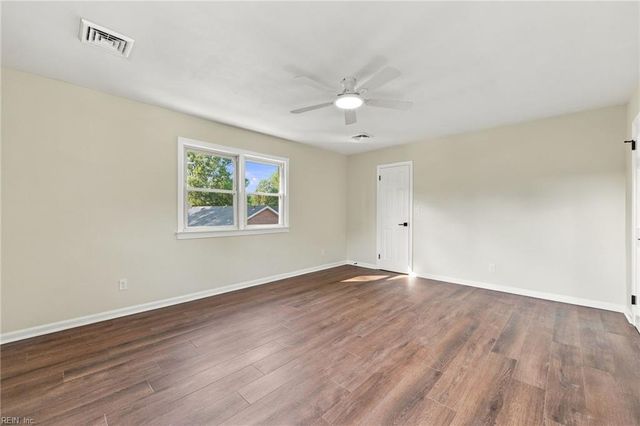 957 Edwin DR, Virginia Beach, VA 23464