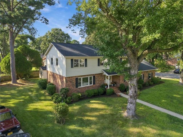 957 Edwin DR, Virginia Beach, VA 23464