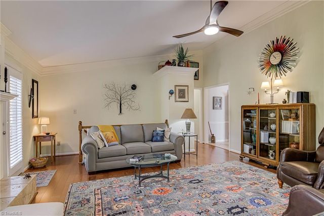 211 Ridgehaven Drive, Winston-salem, NC 27104