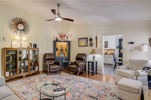 211 Ridgehaven Drive, Winston-salem, NC 27104