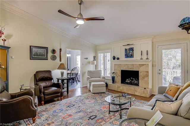 211 Ridgehaven Drive, Winston-salem, NC 27104