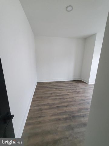 404 N CHARLOTTE ST, Pottstown, PA 19464