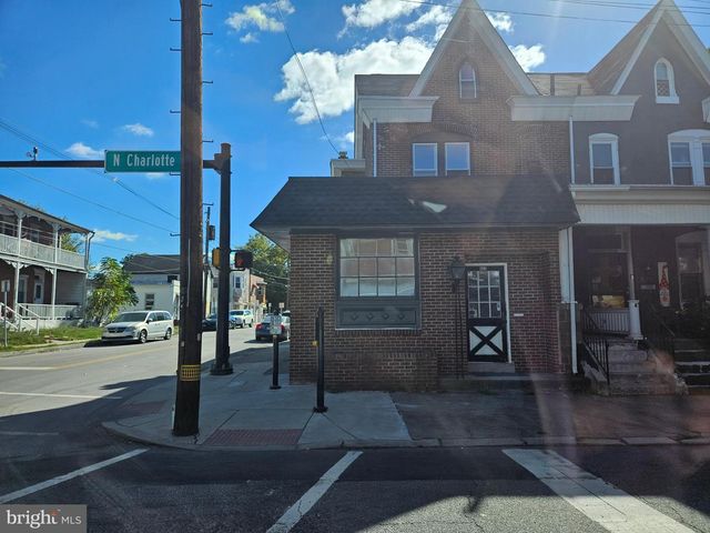 404 N CHARLOTTE ST, Pottstown, PA 19464