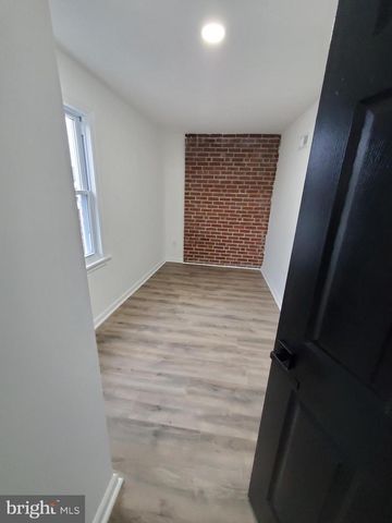 404 N CHARLOTTE ST, Pottstown, PA 19464