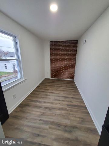 404 N CHARLOTTE ST, Pottstown, PA 19464