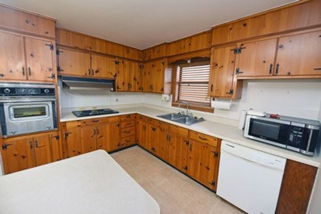 33 Dover Road, Blairsville, GA 30512