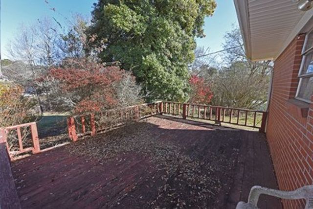 33 Dover Road, Blairsville, GA 30512