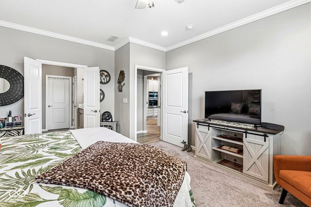 7202 Wooden Grange Drive, Indianapolis, IN 46259