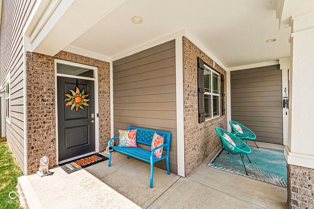 7202 Wooden Grange Drive, Indianapolis, IN 46259