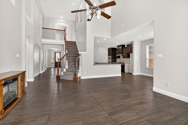 1012 Summer Lane, Mckinney, TX 75071