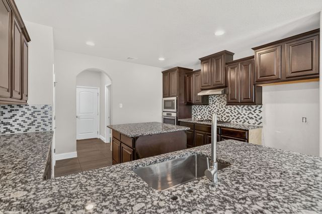 1012 Summer Lane, Mckinney, TX 75071