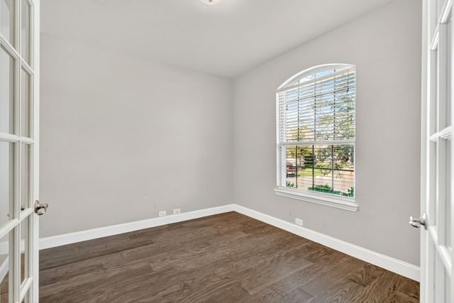 1012 Summer Lane, Mckinney, TX 75071