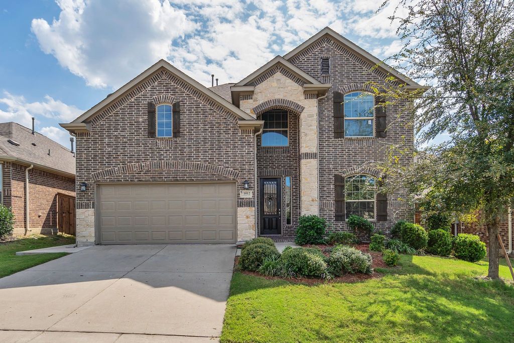 1012 Summer Lane, Mckinney, TX 75071