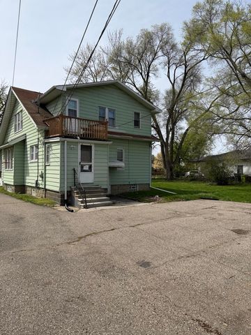 35068 Ellen Street, Clinton Twp, MI 48035