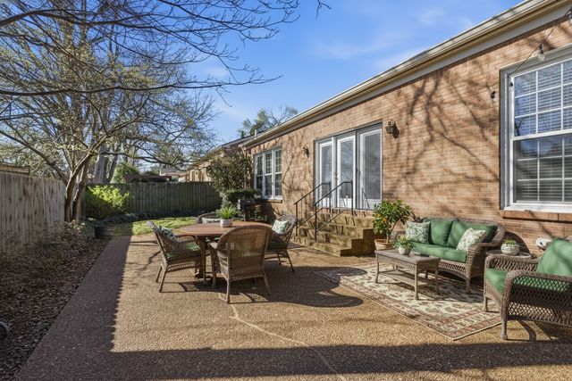 116 Longwood Pl, Nashville, TN 37215