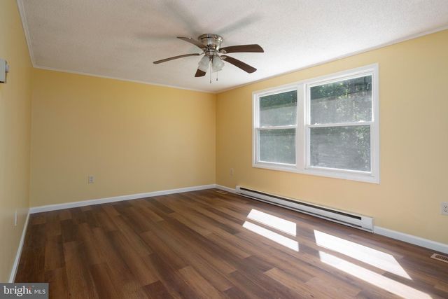 66 HESSTOWN RD, Millville, NJ 08332