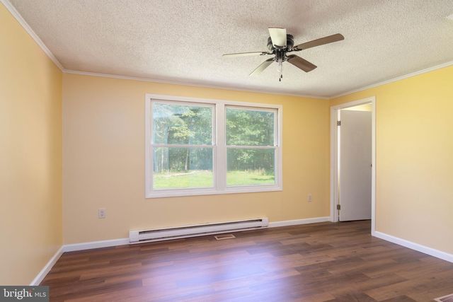 66 HESSTOWN RD, Millville, NJ 08332