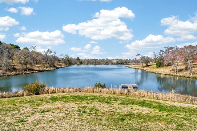 535 Riata Road, Bullard, TX 75757