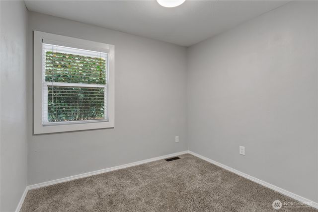 3416 Waller Road E, Tacoma, WA 98443