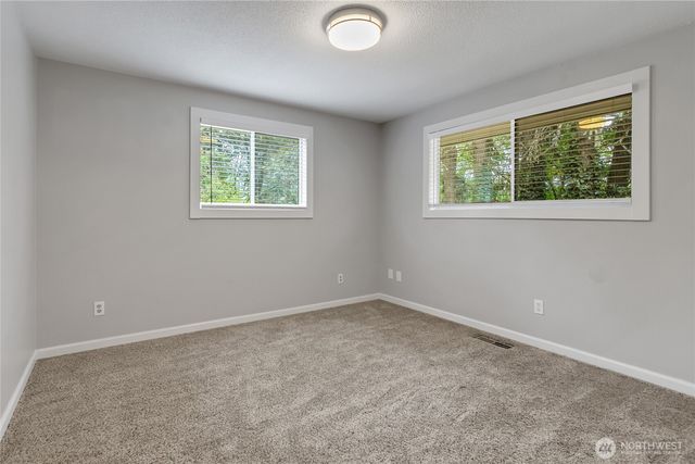 3416 Waller Road E, Tacoma, WA 98443