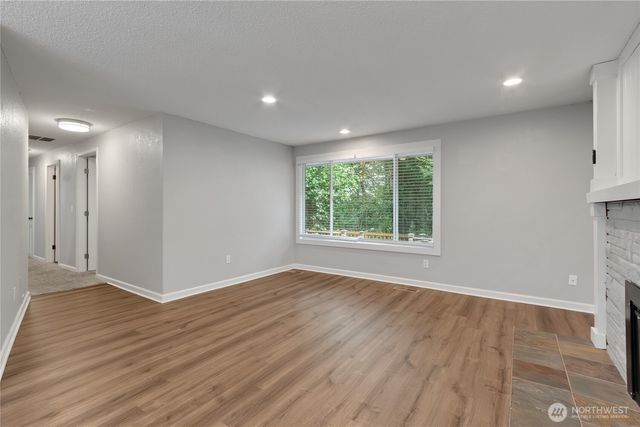 3416 Waller Road E, Tacoma, WA 98443