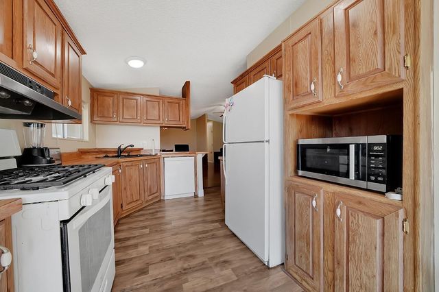 5574 Heritage Dr, Ione, CA 95640