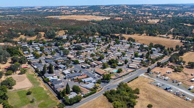 5574 Heritage Dr, Ione, CA 95640