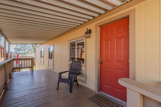 5574 Heritage Dr, Ione, CA 95640