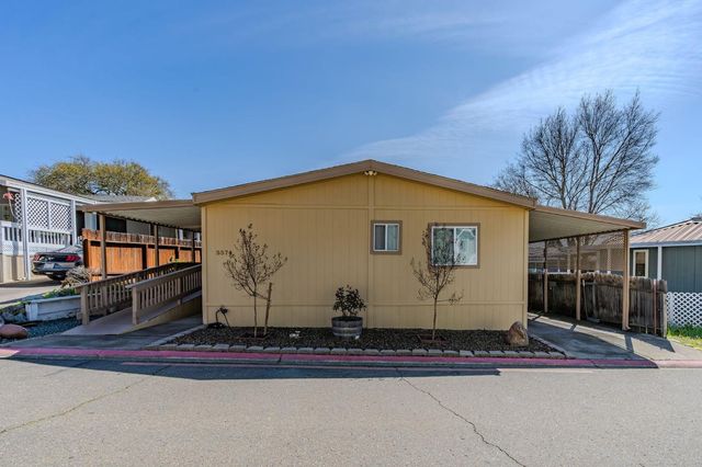 5574 Heritage Dr, Ione, CA 95640