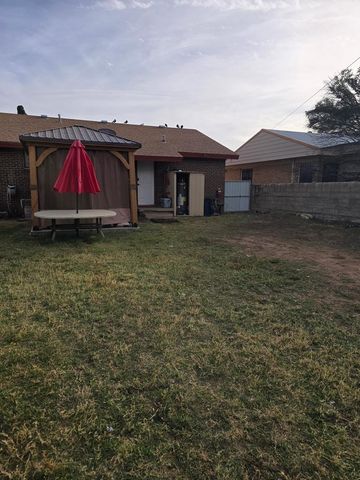 300 Casa Grande Dr, Odessa, TX 79763