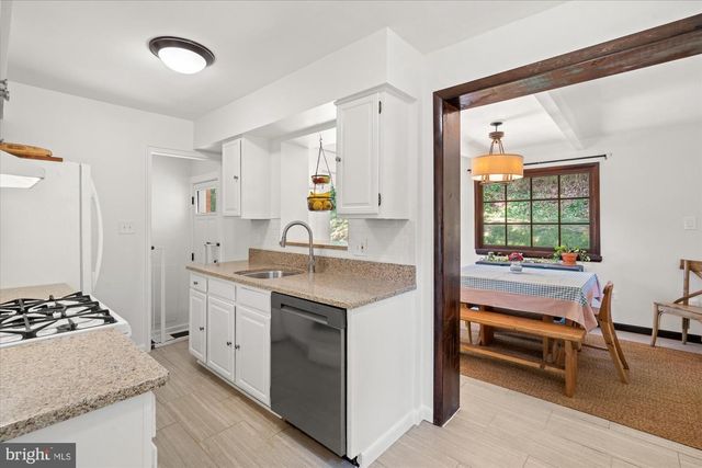 3117 KING ST, Alexandria, VA 22302