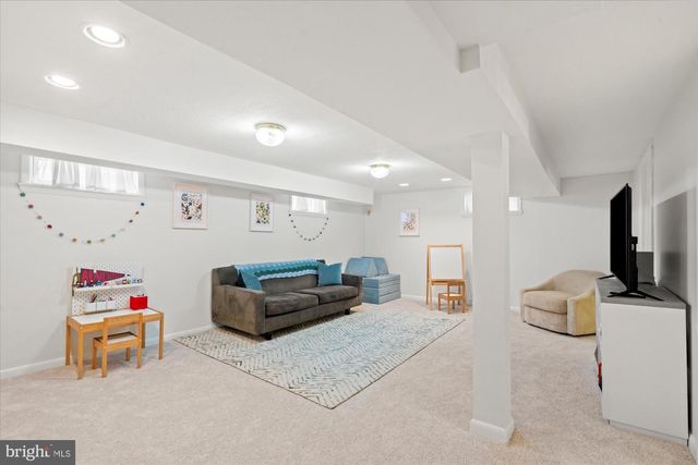 3117 KING ST, Alexandria, VA 22302