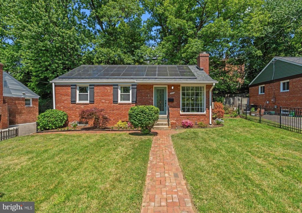 3117 KING ST, Alexandria, VA 22302