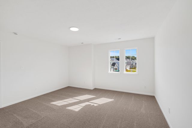 3980 Riverwood Road, Valparaiso, IN 46385