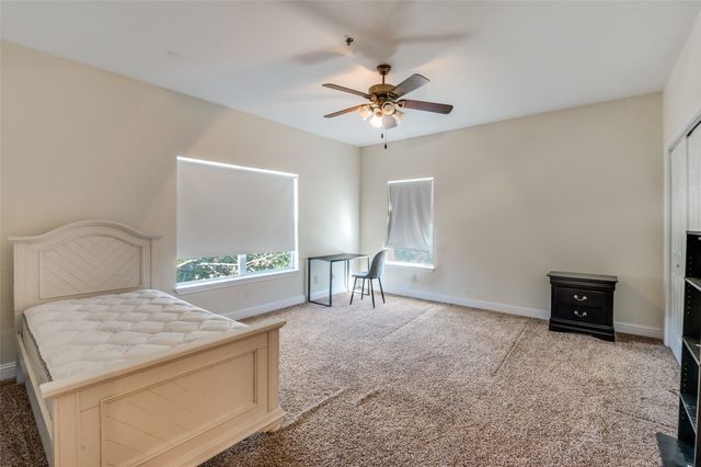 7700 Farm Village Road, Scurry, TX 75158