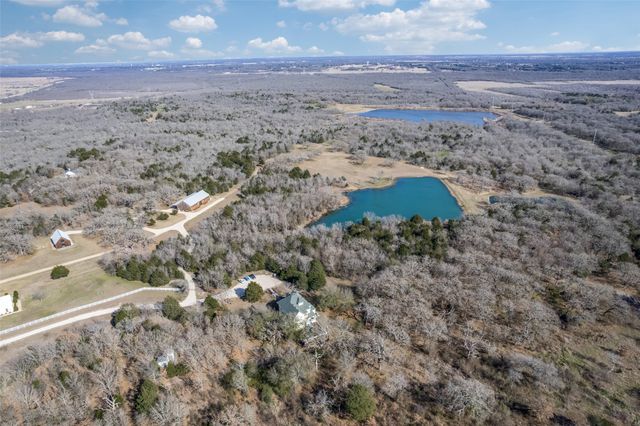 7700 Farm Village Road, Scurry, TX 75158