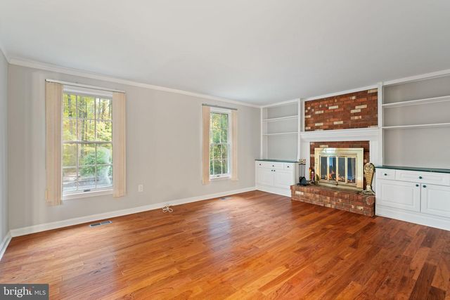 19 WINDRUSH CT, Stafford, VA 22554